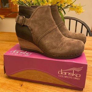 Brand new Dansko suede boots, size 38 US 7 - 7.5